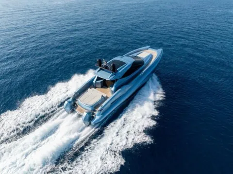 11.2m Motor Yacht Aft Deck